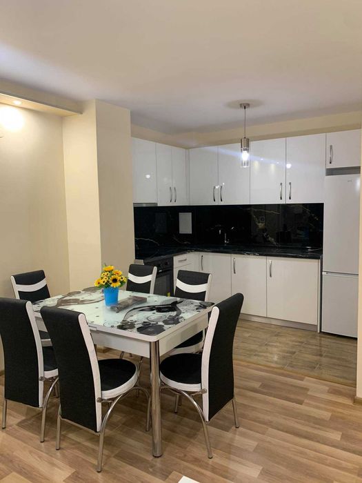 Тристаен апартамент Съдийски