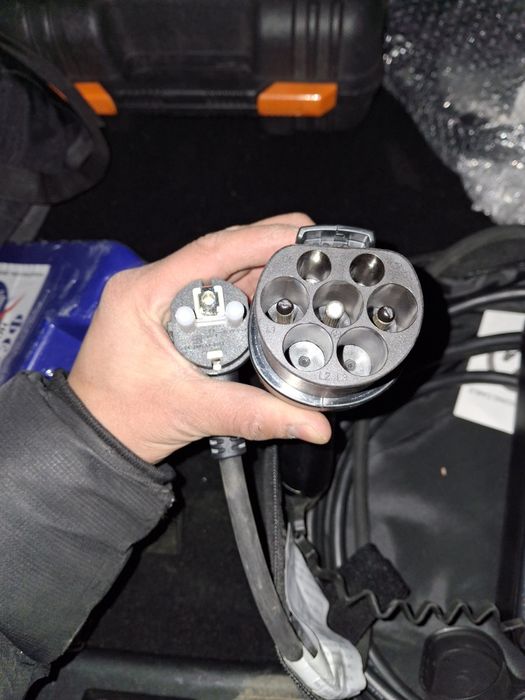 Оригинальное зарядное устройство BYD (Type 2, 220V)