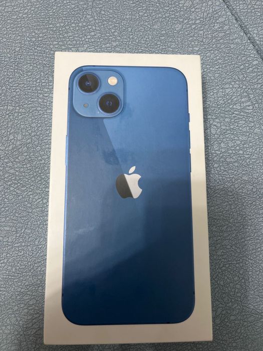 Айфон 13,128мб и Алиса