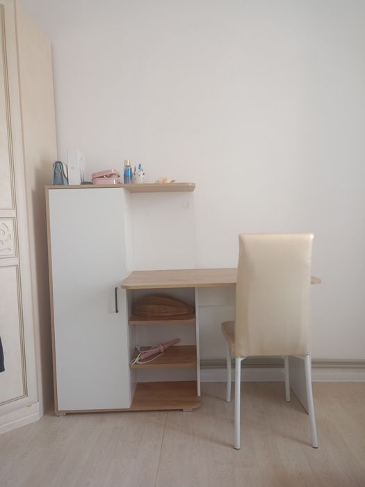 Письменный стол, парта