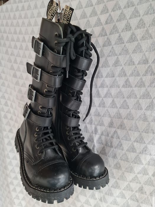 Vând ghete Steel din piele naturala cu 4 catarame