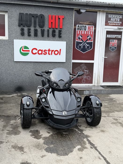 Can am Spyder RS Manual