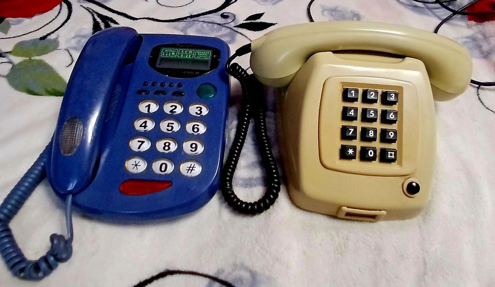 Telefoane fixe vechi