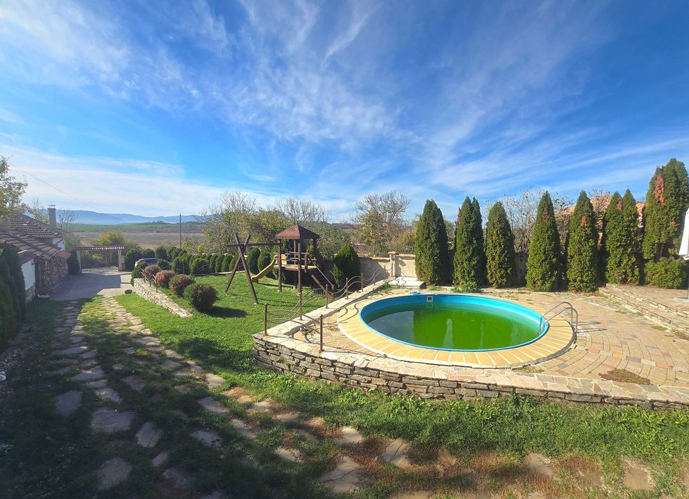 Продава се Хотел в Търговище, Център - 200 кв.м за 969 €/кв.м - Снимка #7