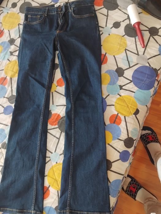 Blugi flare,zara,38