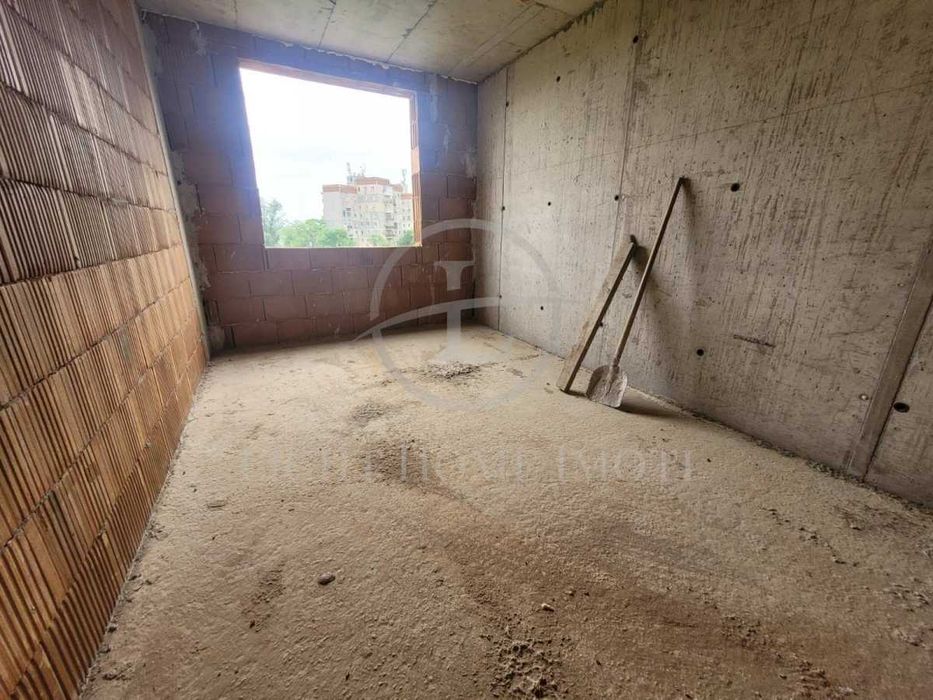 Продава се Четиристаен апартамент в Пловдив, Тракия - 139 кв.м за 1154 €/кв.м - Снимка #8