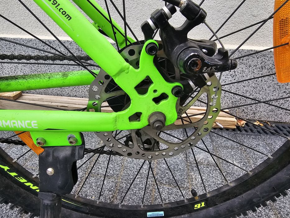 Vând bicicleta MTB