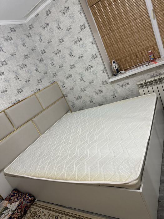 Кровать, двуспальная