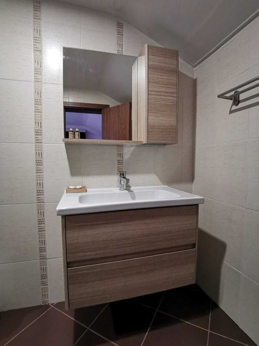 Прелагаме за прдажба уюутен семеен хотелски комплекс гр. Велндрад