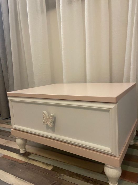 Noptiera de copii roz Mobexpert