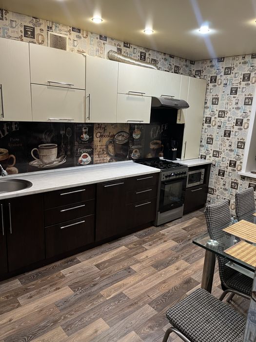 Продам 4х комнатную квартиру