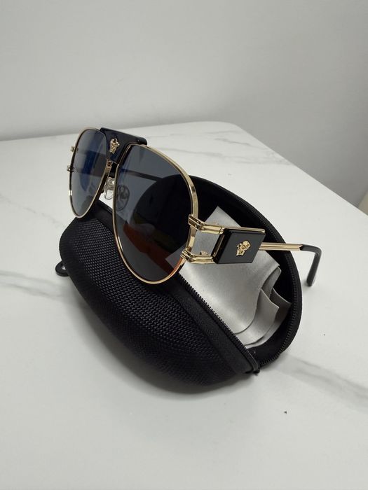 Vand Ochelari Versace Noi