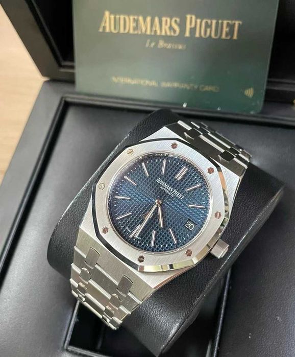 Audemars Piguet Royal Oak Jumbo 15202st