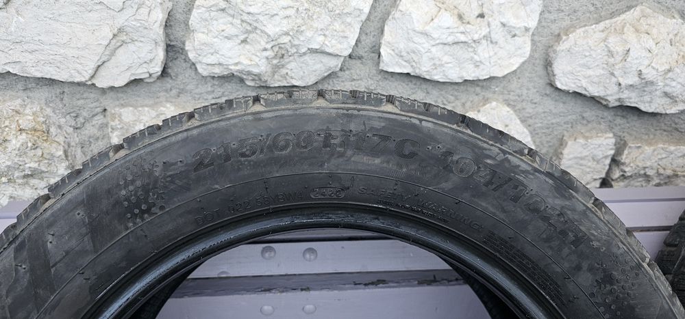 Anvelope/cauciucuri iarna 215 60 R17 C