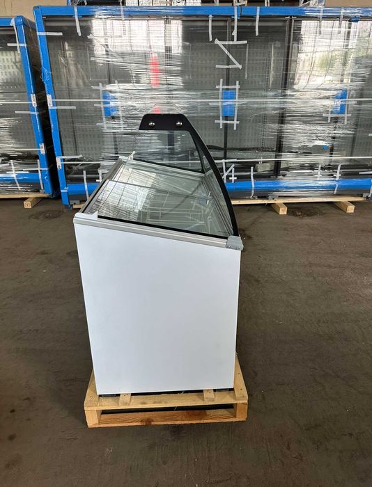 Lada Frigorifica pentru Inghetata / -14 -24C / 130x62x130cm / NOU