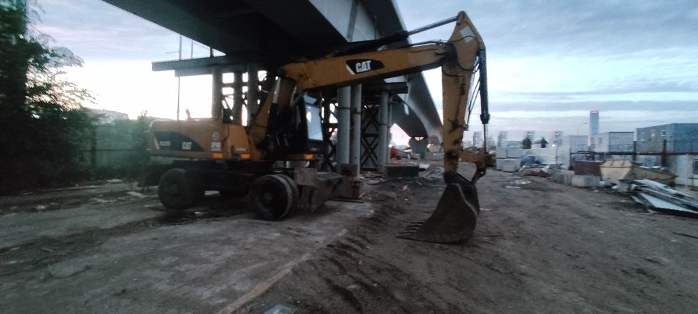 Услуга Экскаватор в Астане