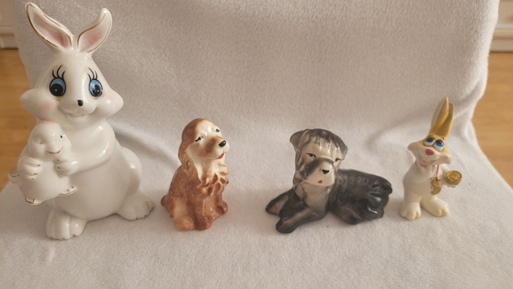 Статуэтки фарфоровые