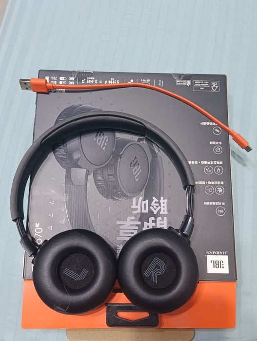 Наушники jbl tune 670nc