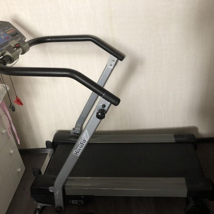Продам беговую дорожку