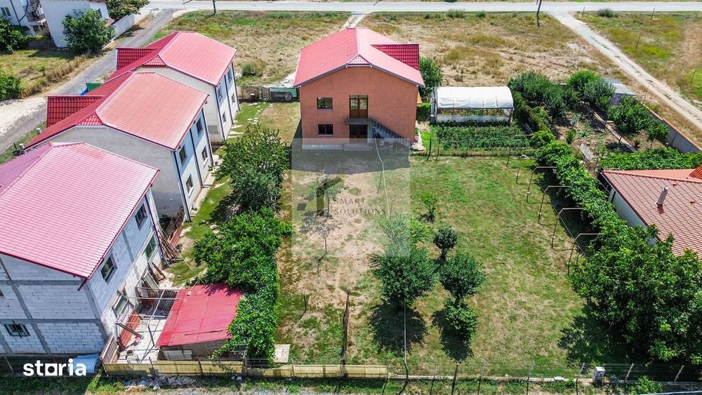 Casă cu teren de 1.000 mp în Costinești – spațiu, libertate, potențial