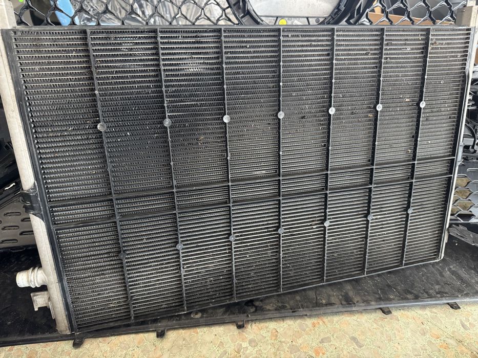 Водни радиатори за Bmw m5 f90 m8