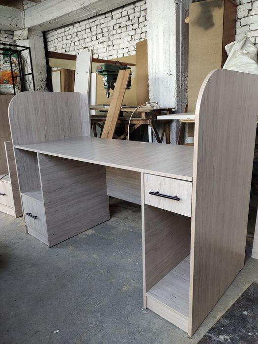 Рабочая стол для канпуютор