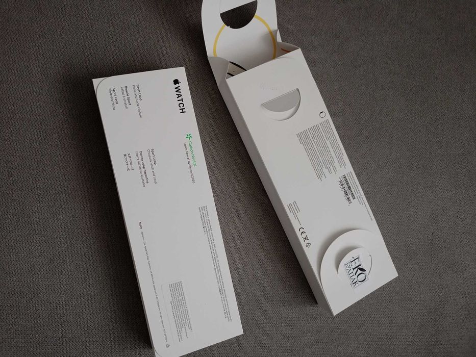 Нов, неизползван Apple Watch SE Gen 2 40 mm (GPS, Starlight)