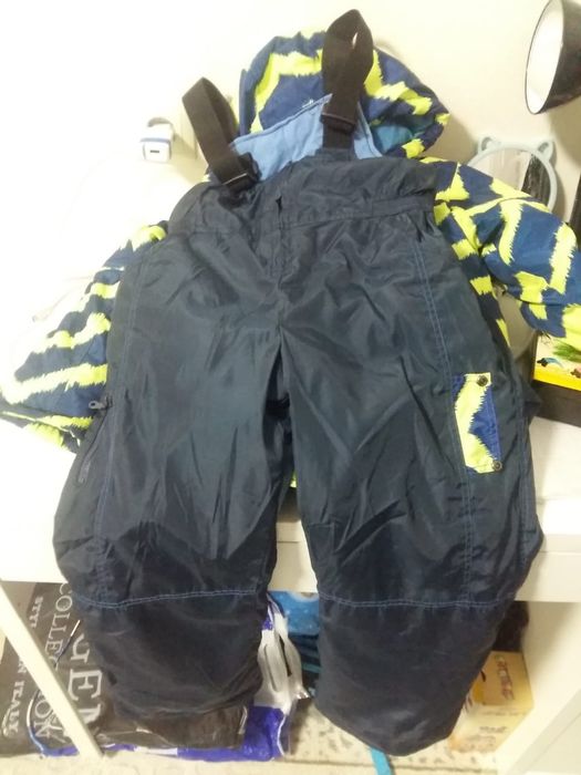 Продам детский  комбинезон для мальчика