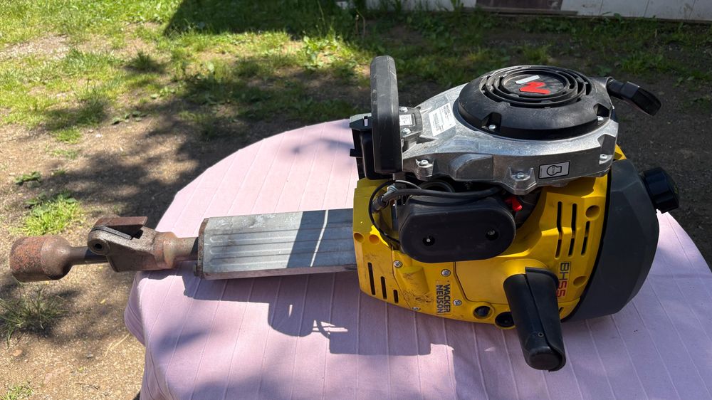 Wacker Neuson BH55 бензинов къртач
