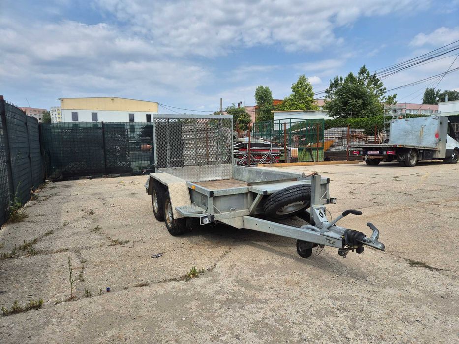 Remorca transport utilaje cu rampa