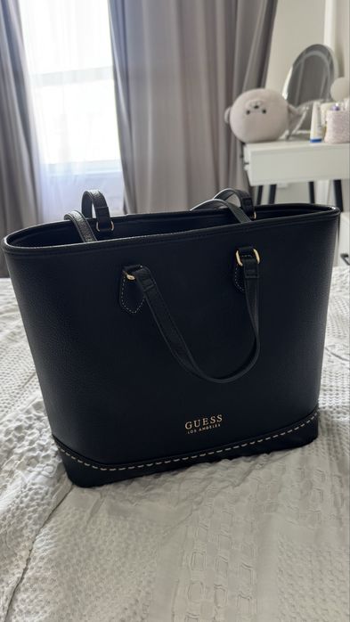 Сумка-тоут Guess