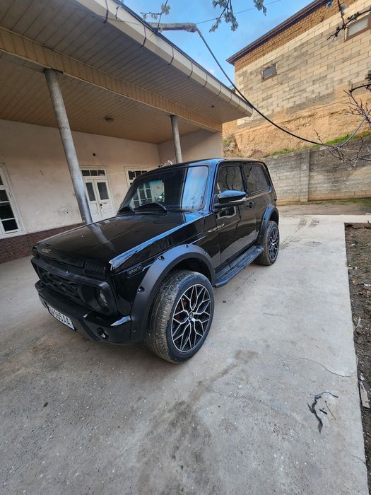 Niva mers fason qilingan