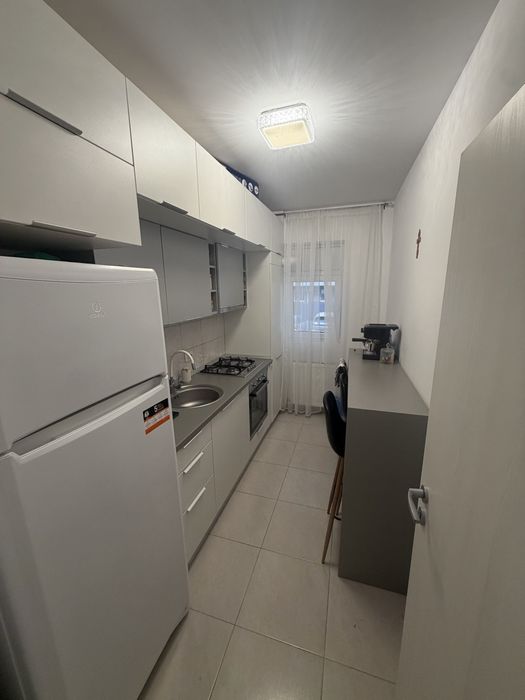 Inchiriez Garsoniera Popesti-Leordeni la 600m de metrou