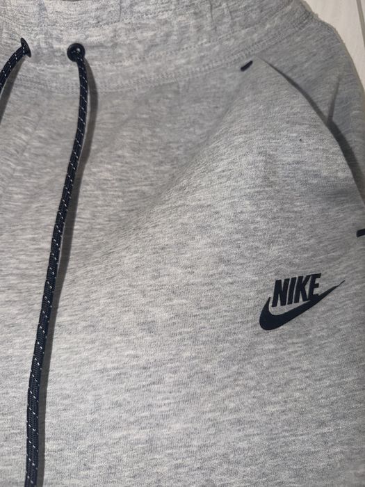 Compleu Nike Tech gri