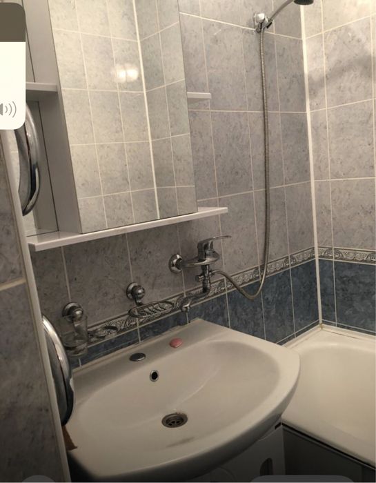 Сдам 2 комнатную квартиру