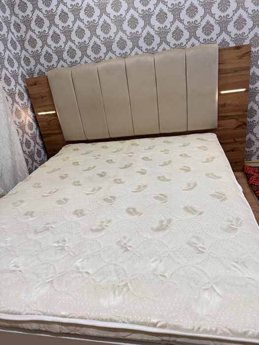 Продам двухспальная кровать