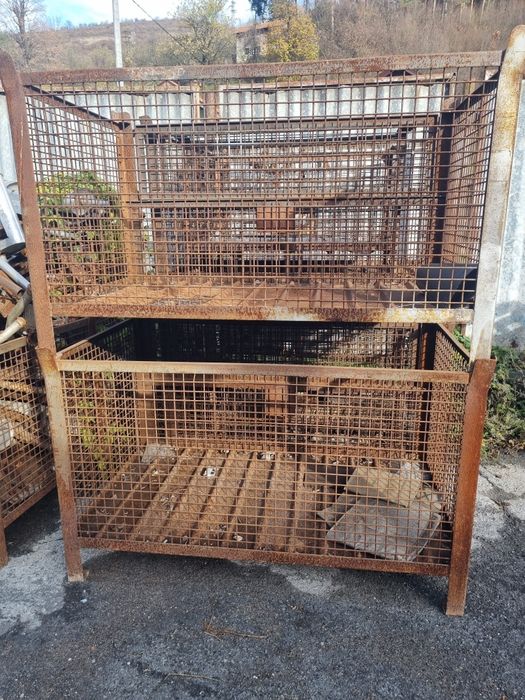 Метални палета с отваряема страница за склад