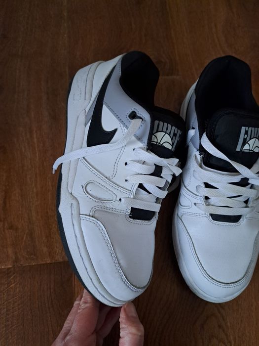 Маратонки Nike 39 номер