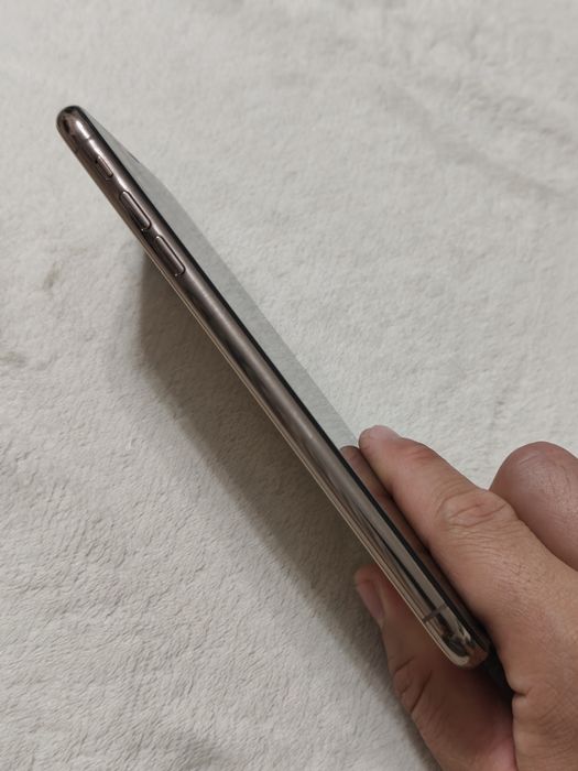 Iphone xs max 64gb gold