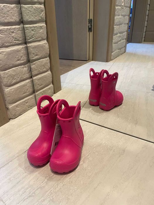 Crocs rain boots candy pink, размер 22-23 (неносени)