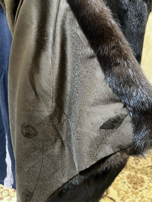 Продам шубу норковую