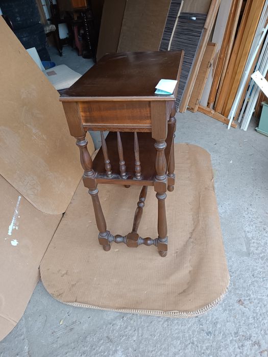 Антично шкафче внесено от Италия