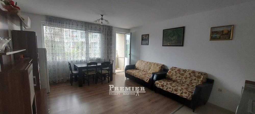 Продава се Двустаен апартамент в Свети Влас - 70 кв.м за 1229 €/кв.м - Снимка #2