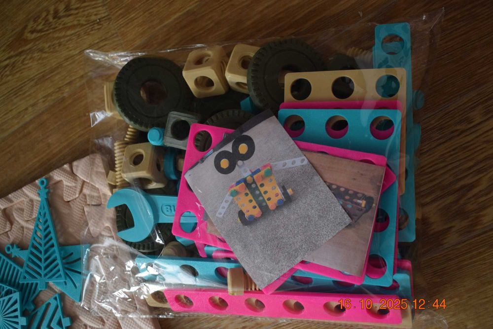 3д печать игрушек, пазлов и предметов для дома.