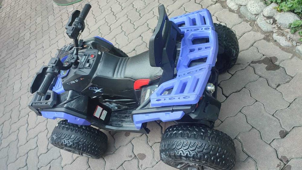 Детский квадроцикл