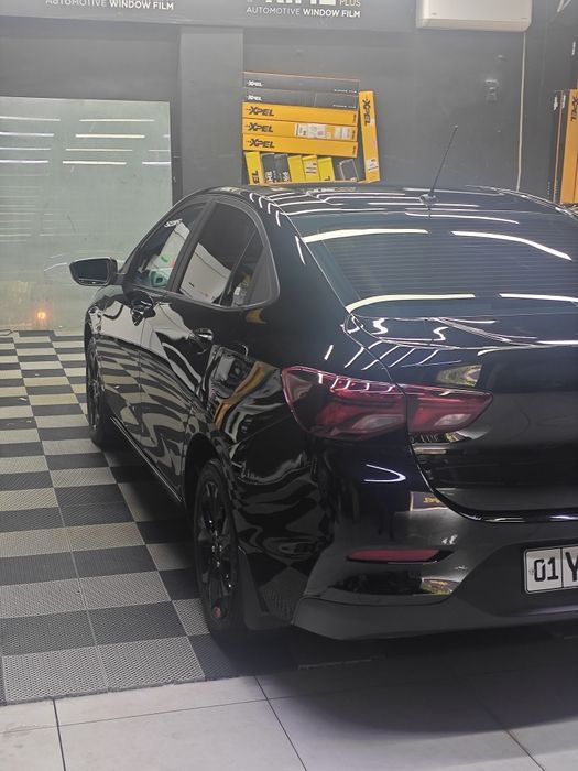 Chevrolet onix ltz sotiladi
