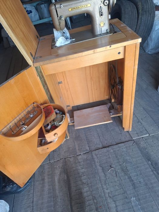 Швейная машинка "Подольск"