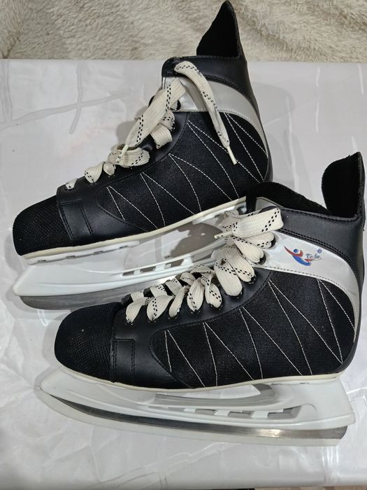 Продам мужские коньки