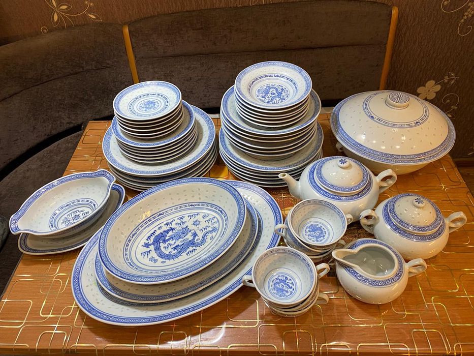 Чайно-столовый сервиз