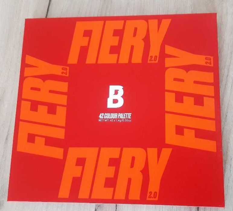 Палитра сенки Beauty Bay Fiery 2.0